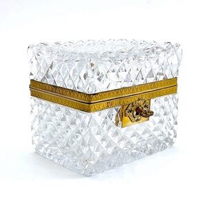 Antique Baccarat Crystal 19th Century box with original key